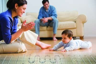 瑞馬燃?xì)獗趻鞝t，壁掛爐采暖，燃?xì)馊∨趻鞝t